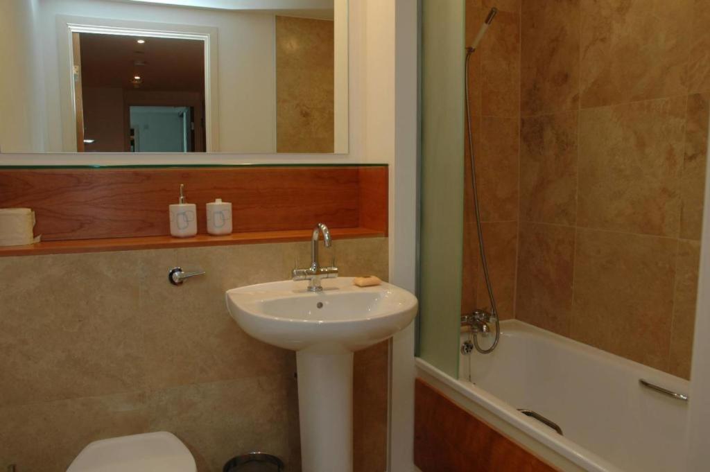 2 Bed 2 Bath Luxury Apartment In Central London Eksteriør billede